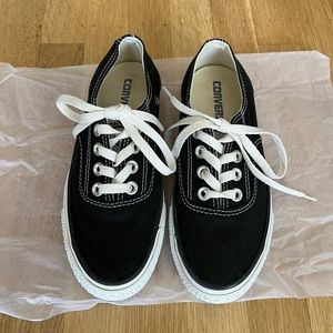 Black Converse All Stars